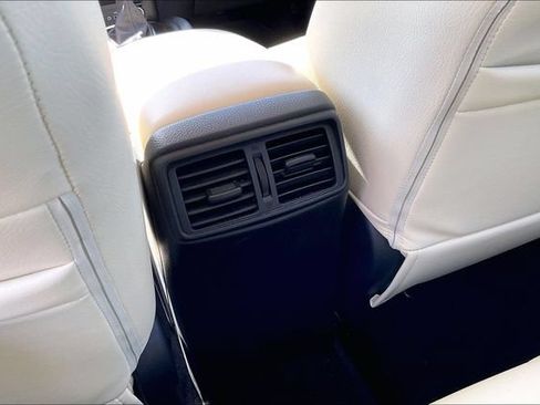 Used 2022 Nissan Rogue Sport S FWD image 10