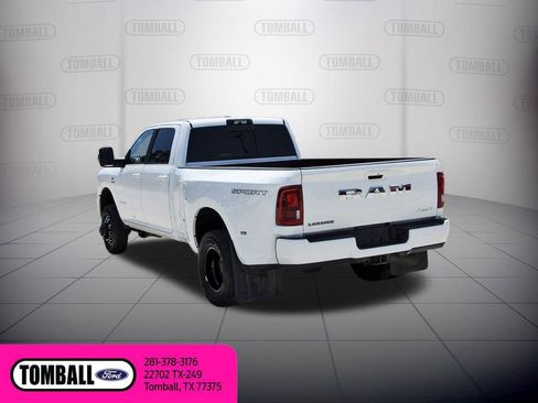 Used 2025 RAM 3500 Laramie w/ Sport Appearance Package AWD/4WD image 5