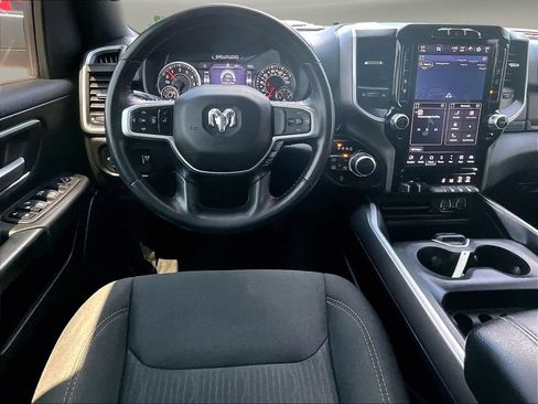 Used 2022 RAM 1500 Big Horn AWD/4WD image 10