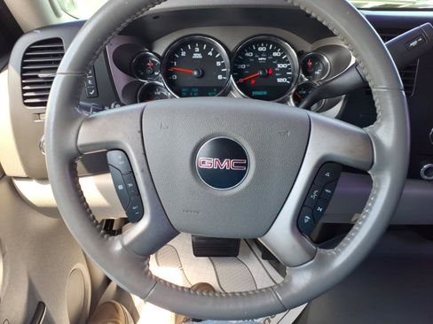 Used 2010 GMC Sierra 1500 SLE w/ Power Pack Plus AWD/4WD image 18