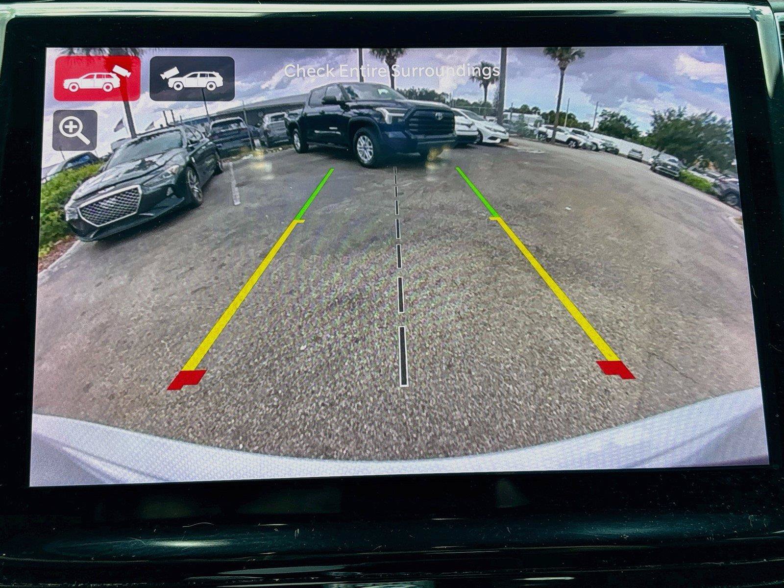 Used 2023 Jeep Grand Cherokee Trailhawk AWD/4WD image 14