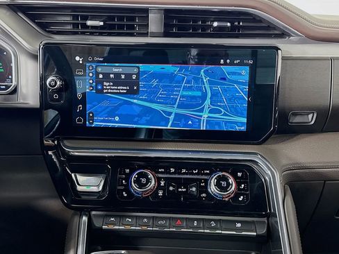 Used 2024 GMC Sierra 1500 Denali w/ Technology Package image 16