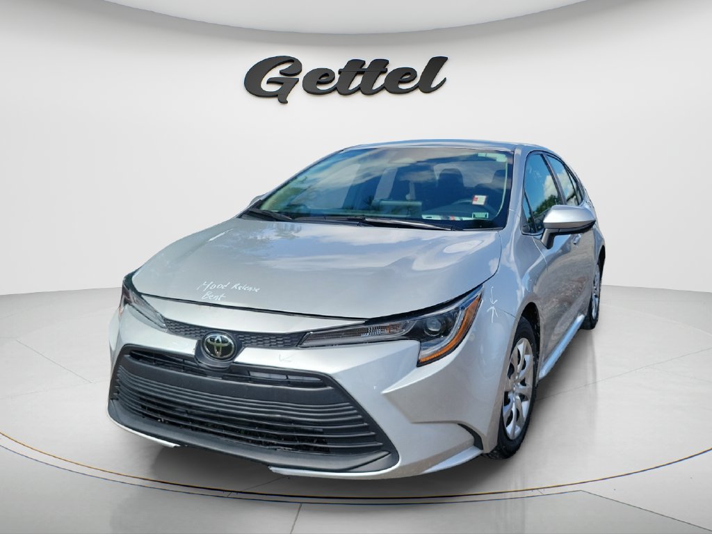 Used 2024 Toyota Corolla LE FWD image 1