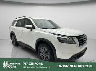 Used 2024 Nissan Pathfinder SV AWD/4WD video 1