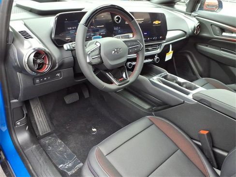 New 2026 Chevrolet Equinox EV RS image 5