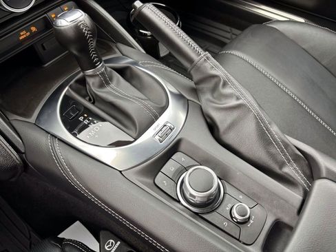 Used 2025 MAZDA MX-5 Miata RF Grand Touring image 23