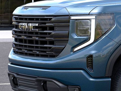 New 2026 GMC Sierra 1500 Elevation image 13