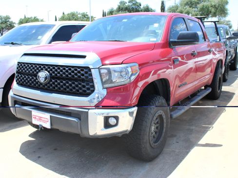 Used 2021 Toyota Tundra SR5 w/ SR5 Leather Package AWD/4WD image 6