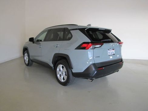 Used 2021 Toyota RAV4 XLE w/ Convenience Package AWD/4WD image 23