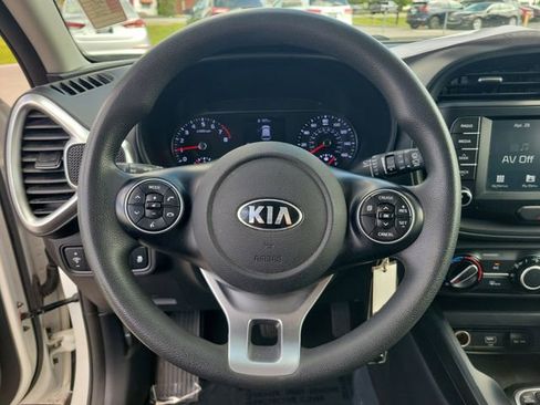 Used 2021 Kia Soul LX FWD image 20