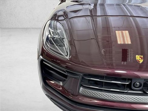 Used 2026 Porsche Macan AWD/4WD image 27