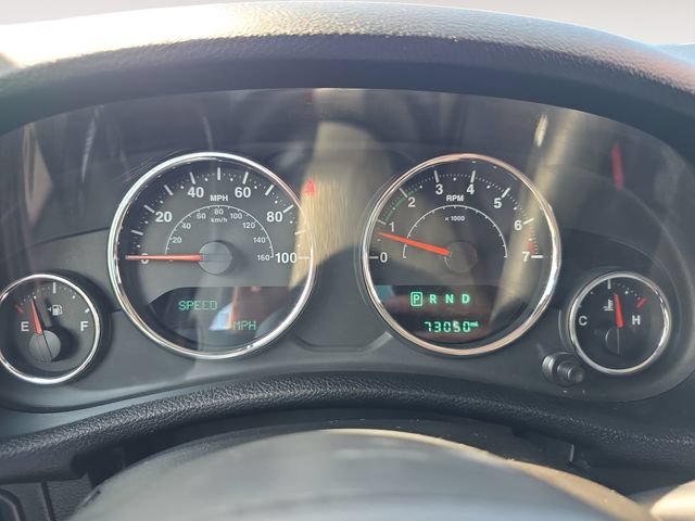 Used 2017 Jeep Wrangler Unlimited Rubicon w/ Connectivity Group AWD/4WD image 21