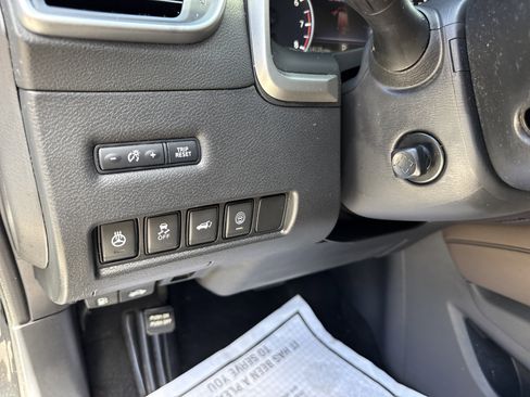 Used 2019 Nissan Murano Platinum FWD image 37