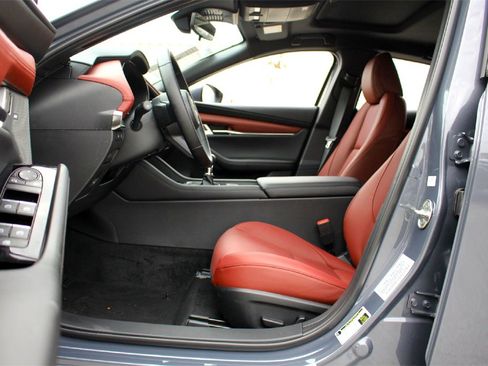 New 2026 MAZDA MAZDA3 2.5 S Hatchback w/ Premium Pkg image 7