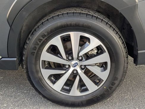 Used 2024 Subaru Outback Premium image 28