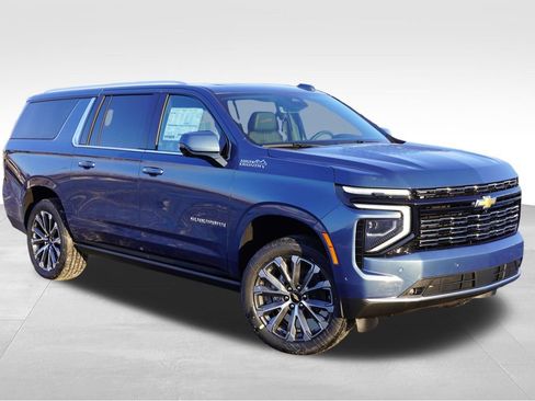 New 2026 Chevrolet Suburban High Country image 1