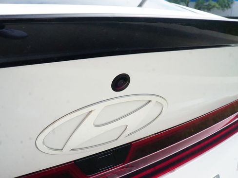 New 2026 Hyundai Elantra SEL Sport Premium FWD image 22