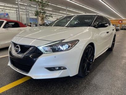 Used 2017 Nissan Maxima SR w/ Midnight Edition