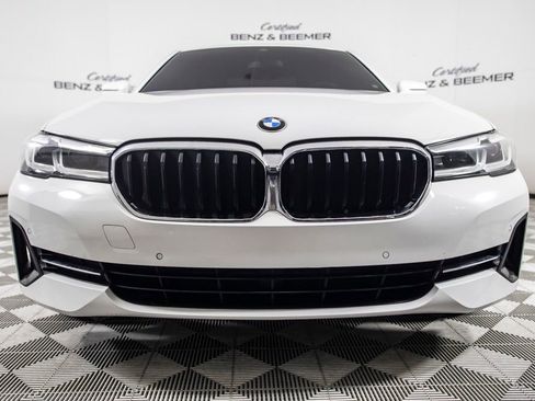 Used 2021 BMW 530e w/ Convenience Package RWD image 3