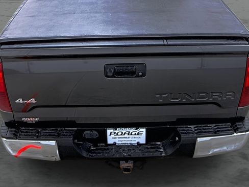 Used 2015 Toyota Tundra SR5 image 11