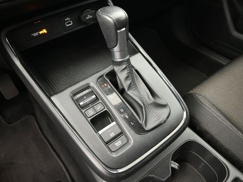 Used 2025 Honda CR-V LX image 13