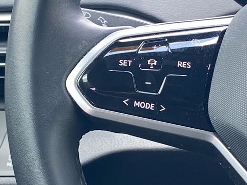 Certified 2023 Volkswagen ID.4 Pro S AWD/4WD image 6