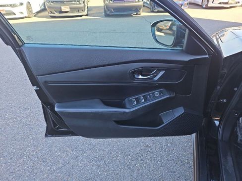 Used 2023 Honda Accord Sport image 9