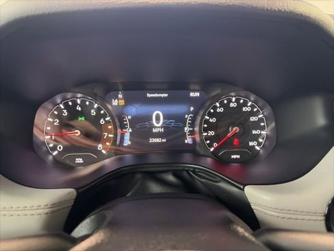 Used 2024 Jeep Compass Limited image 18