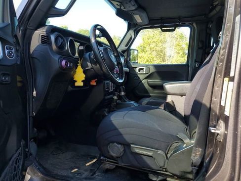 Used 2018 Jeep Wrangler Unlimited Sport S AWD/4WD image 8
