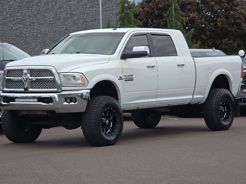 Used 2014 RAM 3500 Laramie AWD/4WD image 8