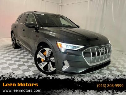 Used 2019 Audi e-tron Prestige w/ Prestige Package