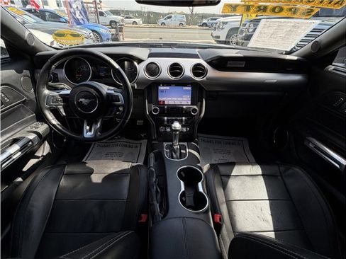 Used 2018 Ford Mustang Premium RWD image 27