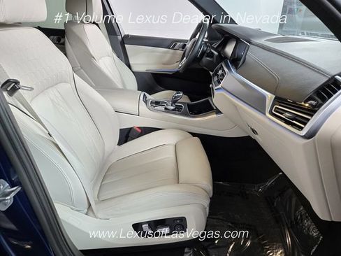 Used 2023 BMW X5 xDrive45e w/ Executive Package AWD/4WD image 23
