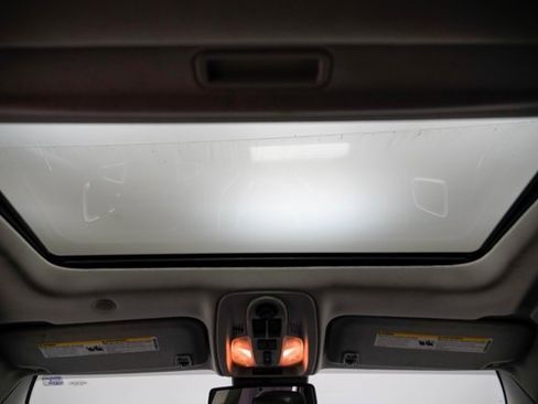 Used 2015 GMC Terrain SLT w/ Chrome Edition image 27