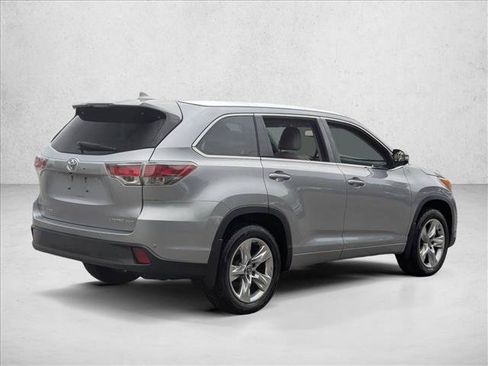 Used 2016 Toyota Highlander Limited AWD/4WD image 5