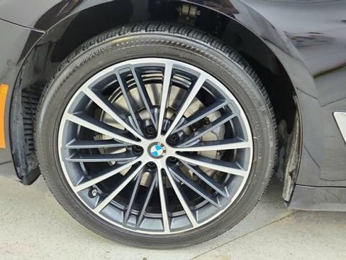 Used 2021 BMW 530i w/ Convenience Package image 58