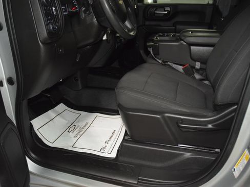 Used 2022 Chevrolet Silverado 2500 Custom w/ Custom Value Package AWD/4WD image 41
