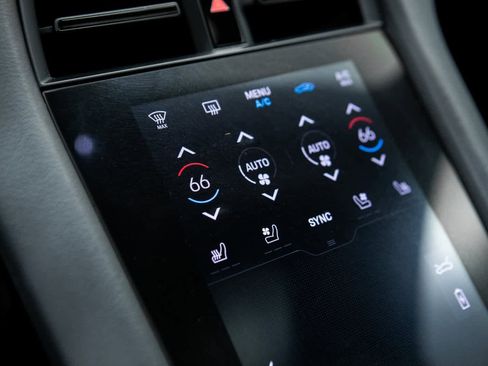 Certified 2024 Porsche Taycan 4 Cross Turismo image 22