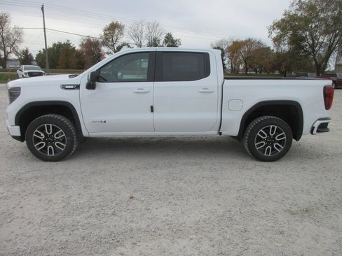 New 2026 GMC Sierra 1500 AT4 image 9