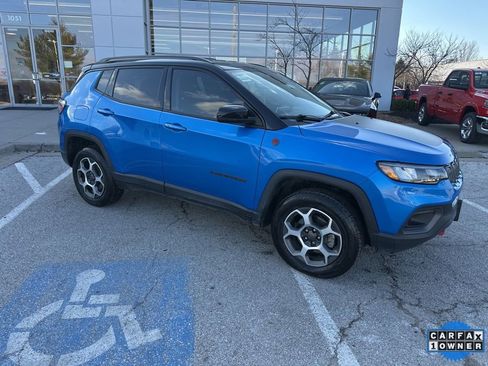 Used 2022 Jeep Compass Trailhawk image 38