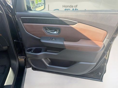 Certified 2023 Honda Pilot Elite image 34