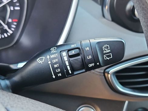 Used 2020 Hyundai Santa Fe SEL w/ Cargo Package image 25