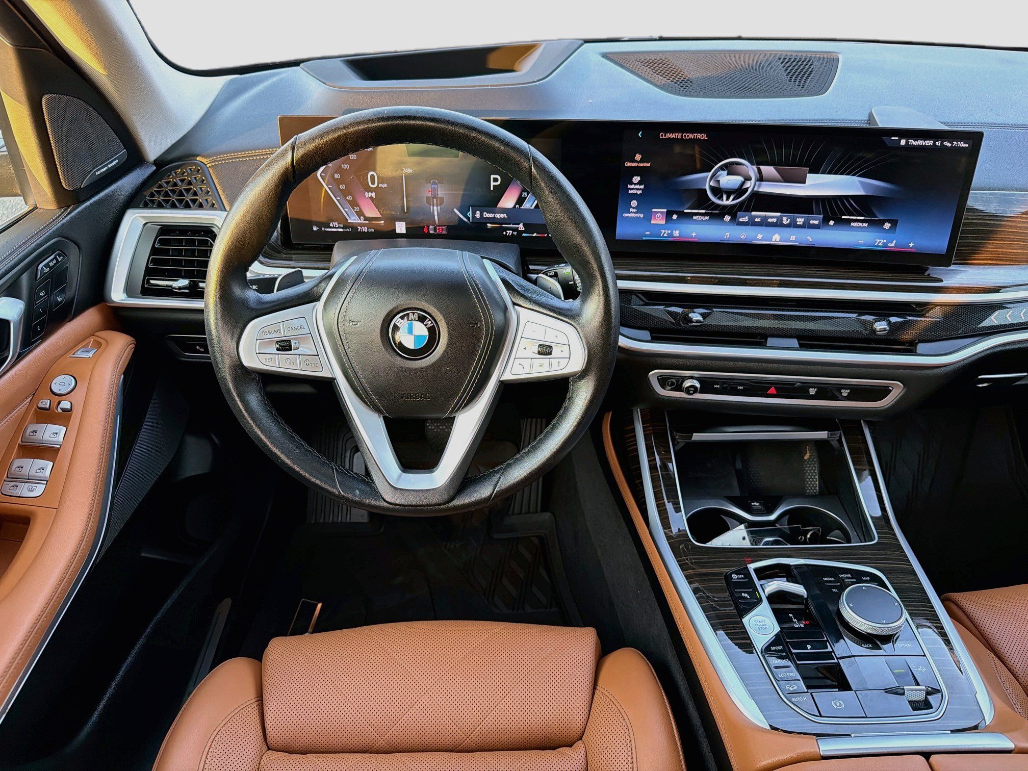Used 2024 BMW X7 xDrive40i w/ Premium Package AWD/4WD image 24