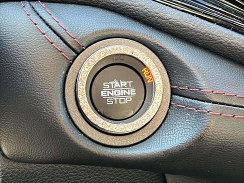 Used 2022 Dodge Durango R/T w/ Blacktop Package image 24