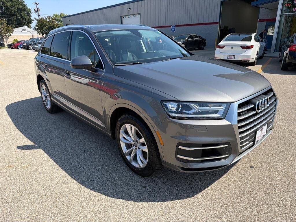 Used 2018 Audi Q7 3.0T Premium Plus AWD/4WD image 2