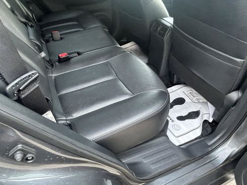 Used 2019 Nissan Rogue SL AWD/4WD image 11