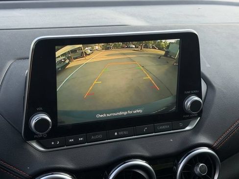 Used 2025 Nissan Sentra SR FWD image 16