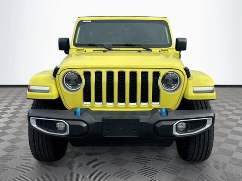 Used 2023 Jeep Wrangler Unlimited Sahara w/ Cold Weather Group AWD/4WD image 2