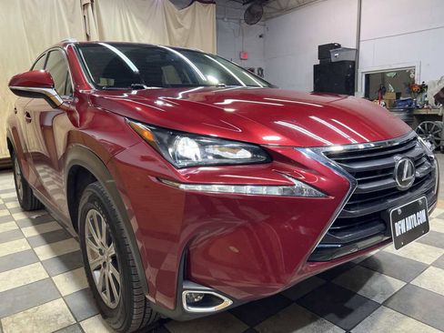 Used 2017 Lexus NX 200t FWD w/ Accessory Package image 4