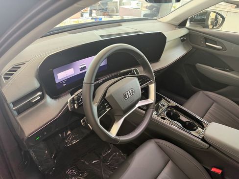 New 2026 Audi Q3 quattro 2.0T image 12